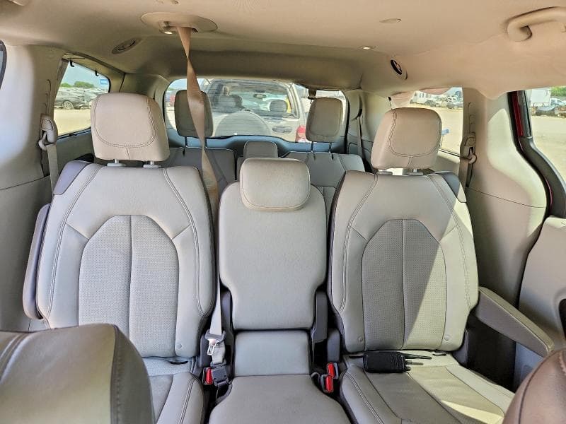2019 CHRYSLER PACIFICA TOURING L 10