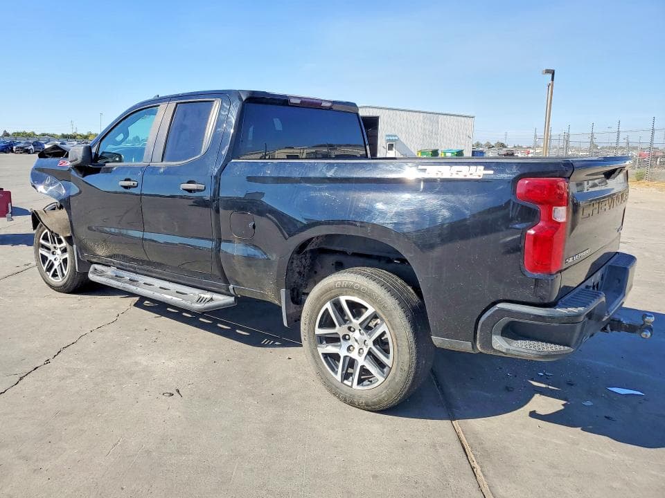 2019 CHEVROLET SILVERADO K1500 TRAIL BOSS CUSTOM 2