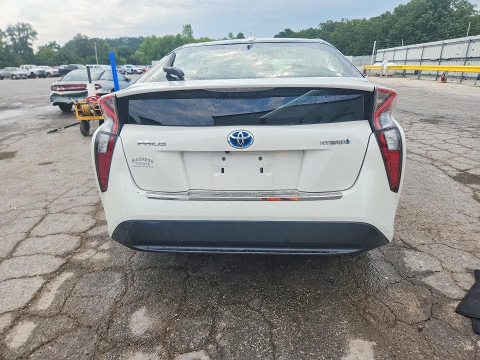 2017 TOYOTA PRIUS FOUR 6