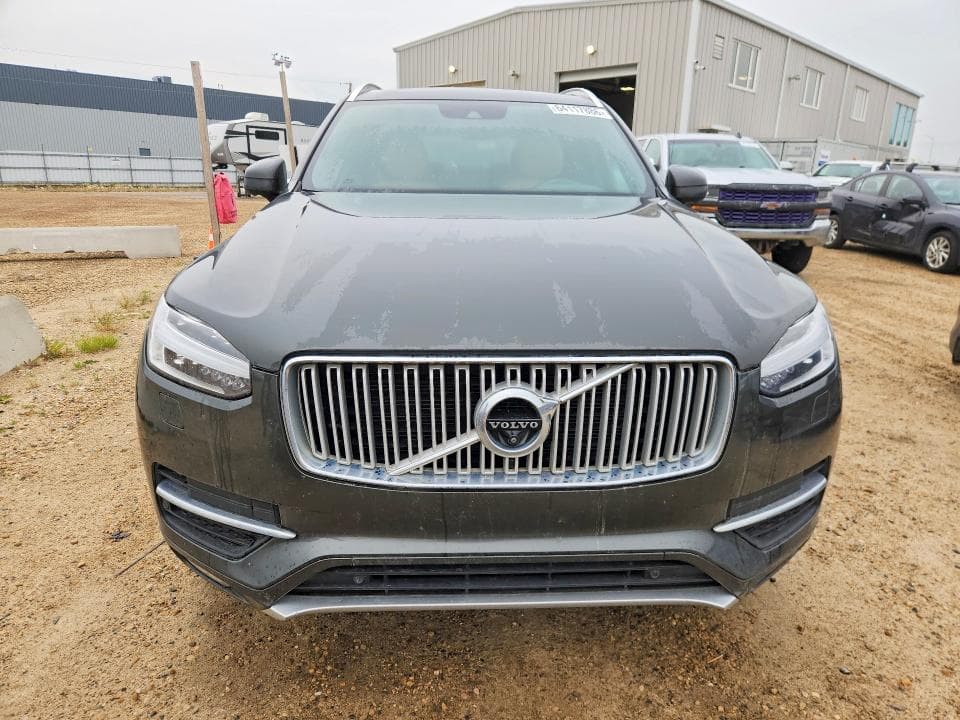 2018 VOLVO XC90 T6 5
