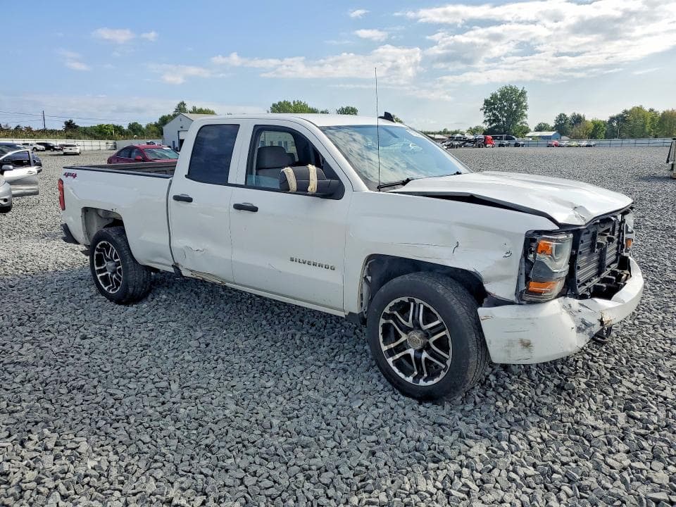 2018 CHEVROLET SILVERADO K1500 CUSTOM 4