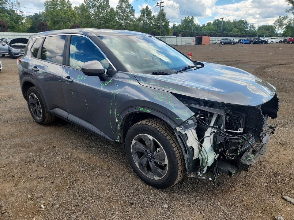 2025 NISSAN ROGUE SV 4