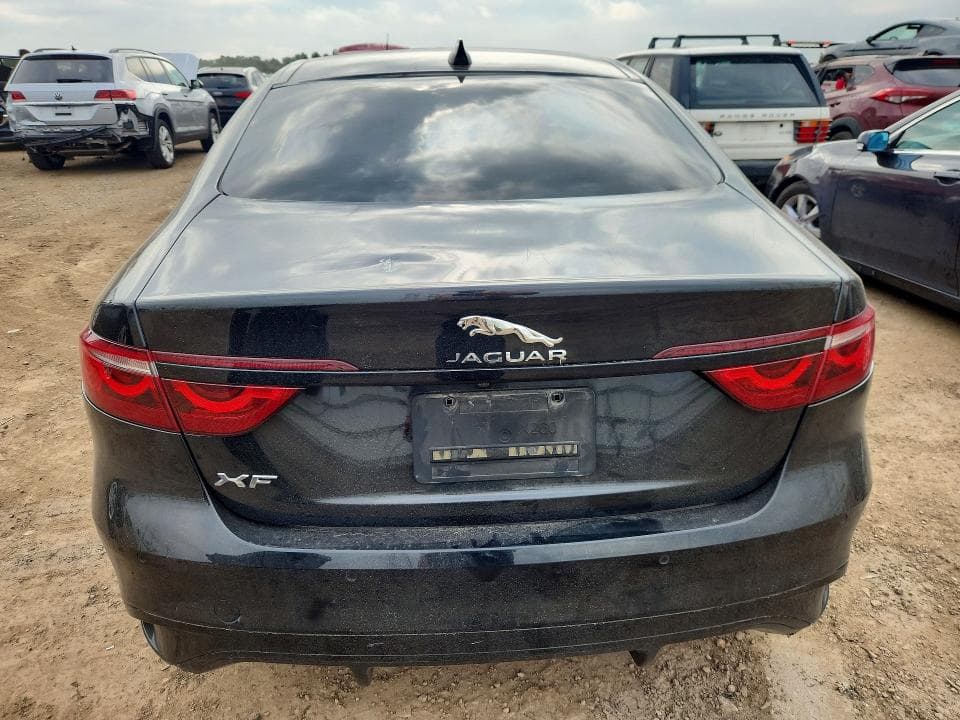2021 JAGUAR XF R-DYNAMIC SE 6