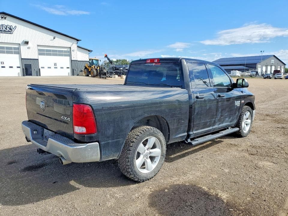 2022 RAM 1500 CLASSIC TRADESMAN 3