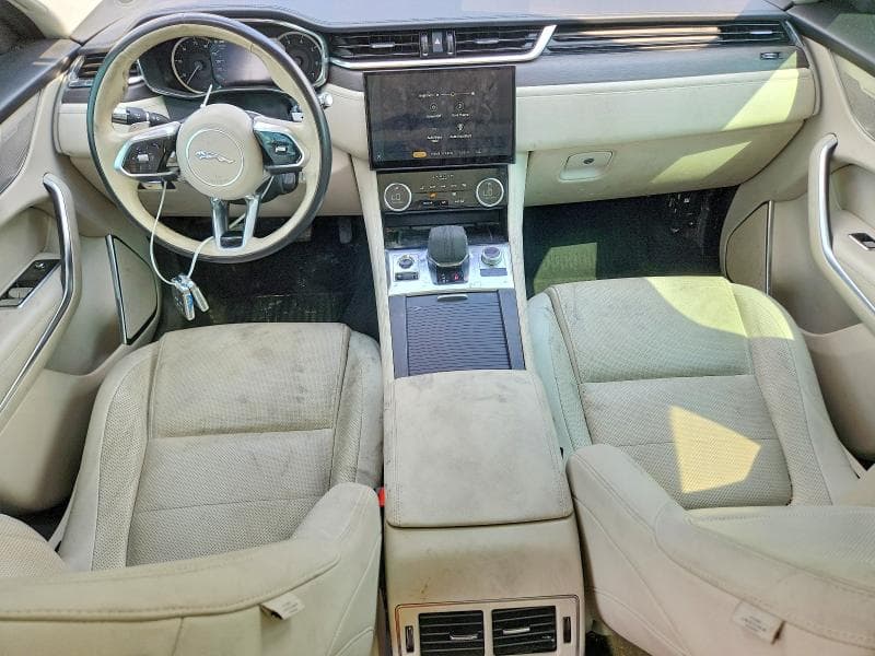 2021 JAGUAR F-PACE S 8