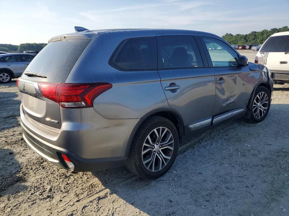 2018 MITSUBISHI OUTLANDER ES 3
