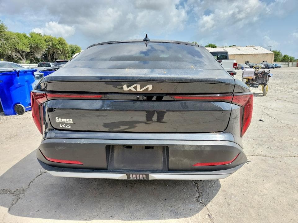 2025 KIA K4 LX 6