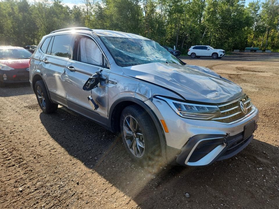 2023 VOLKSWAGEN TIGUAN SE 4