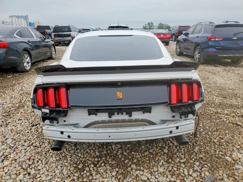2017 FORD MUSTANG 6