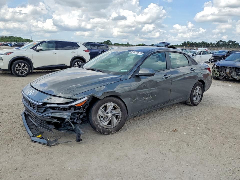 2026 HYUNDAI ELANTRA SE - 1
