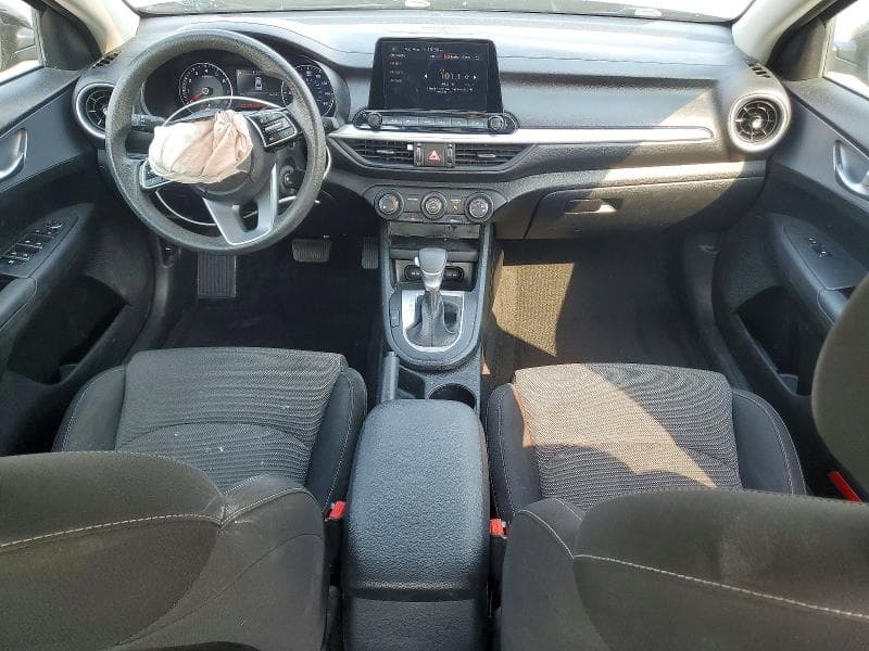 2023 KIA FORTE LXS 8