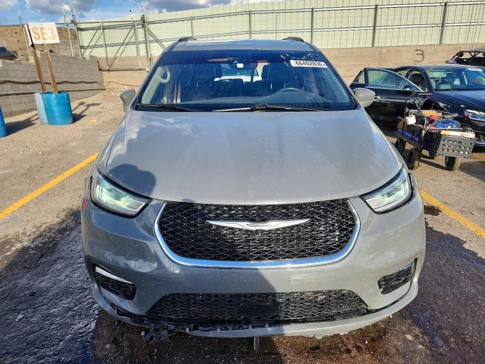 2022 CHRYSLER PACIFICA TOURING L 5