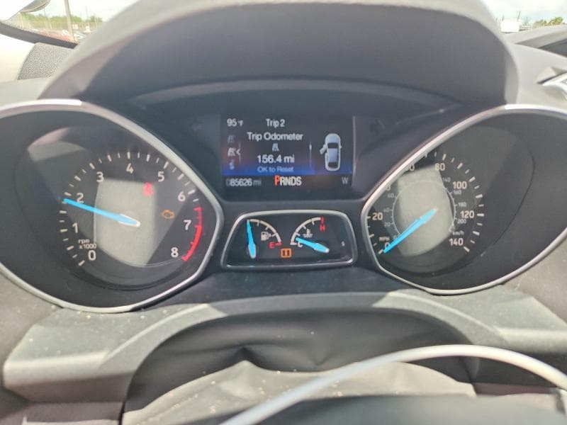 2017 FORD ESCAPE SE 9