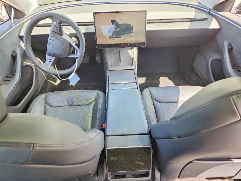 2024 TESLA MODEL 3 8