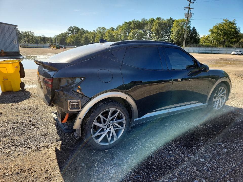 2024 GENESIS GV60 ADVANCED 3