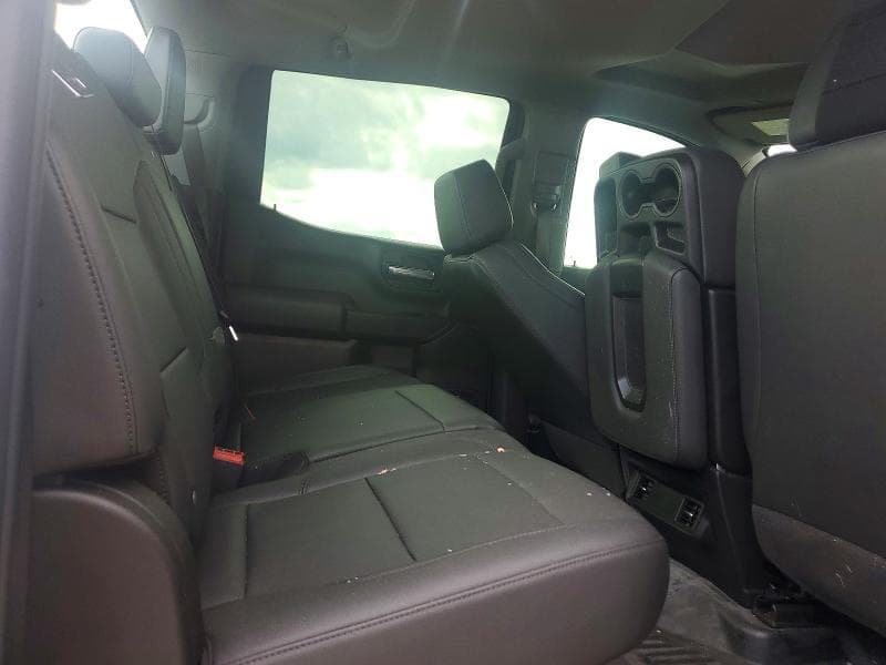 2025 CHEVROLET SILVERADO K1500 10