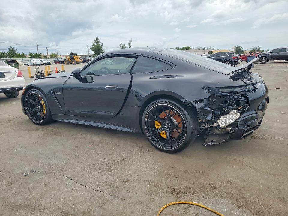 2025 MERCEDES-BENZ AMG GT 63 2
