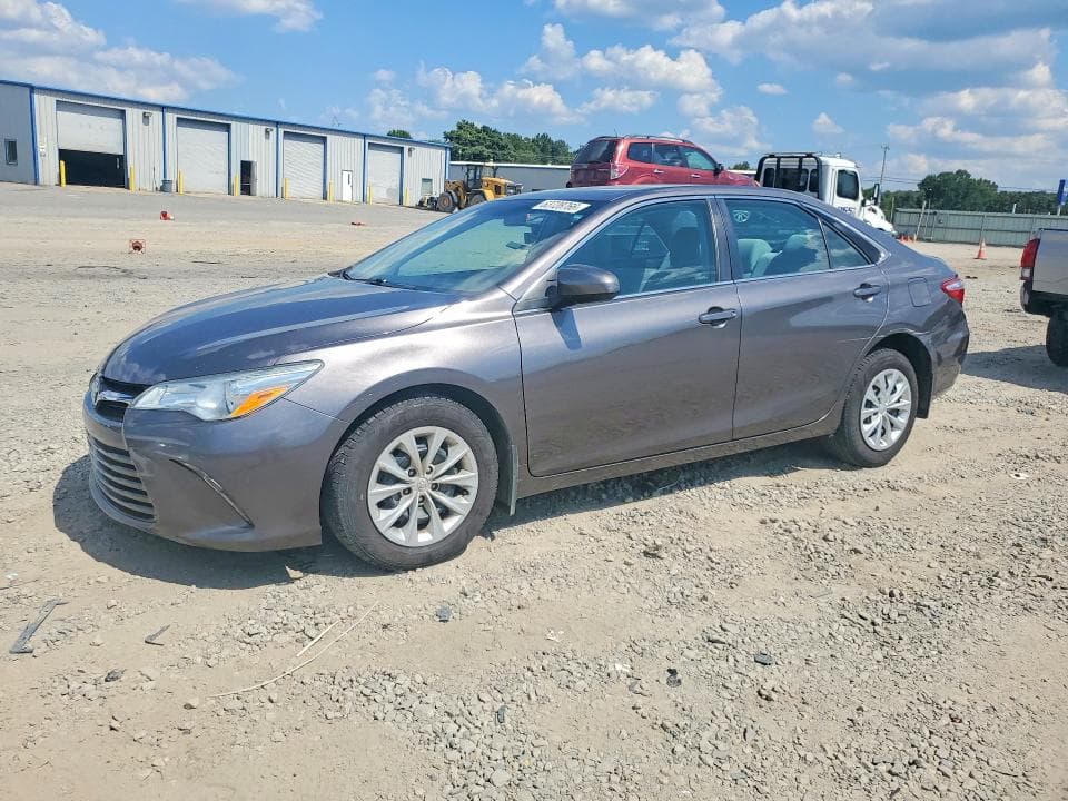 2017 TOYOTA CAMRY LE - 1