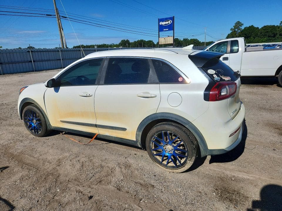 2017 KIA NIRO EX TOURING 2