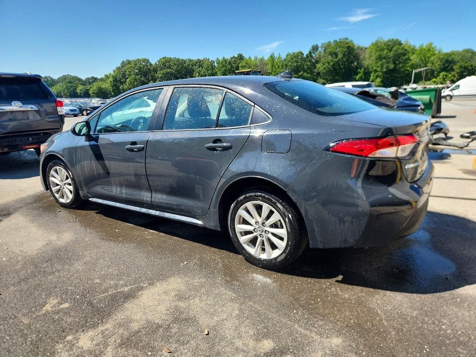 2025 TOYOTA COROLLA LE 2