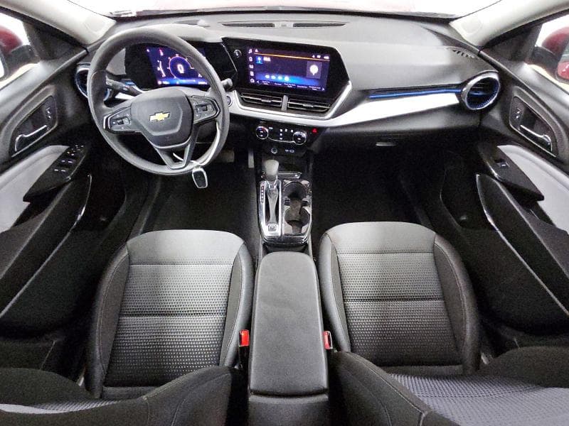 2025 CHEVROLET TRAX 1LT 8