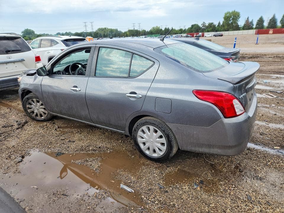 2018 NISSAN VERSA SV 2