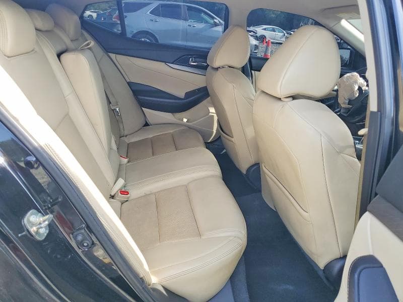2017 NISSAN MAXIMA 3.5 SV 10