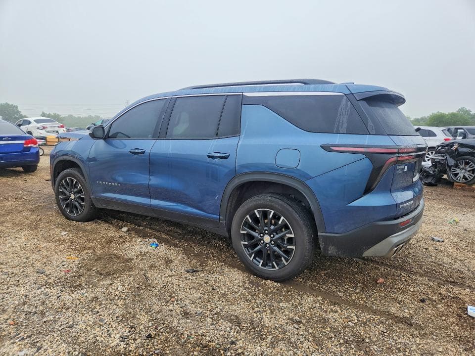 2025 CHEVROLET TRAVERSE LT 2
