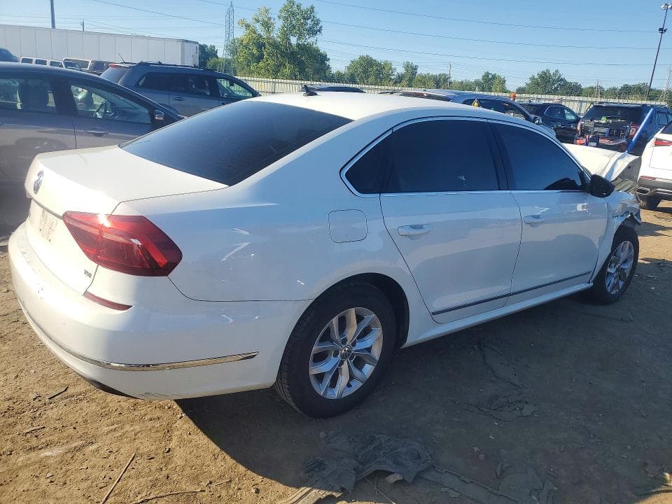 2017 VOLKSWAGEN PASSAT S 3
