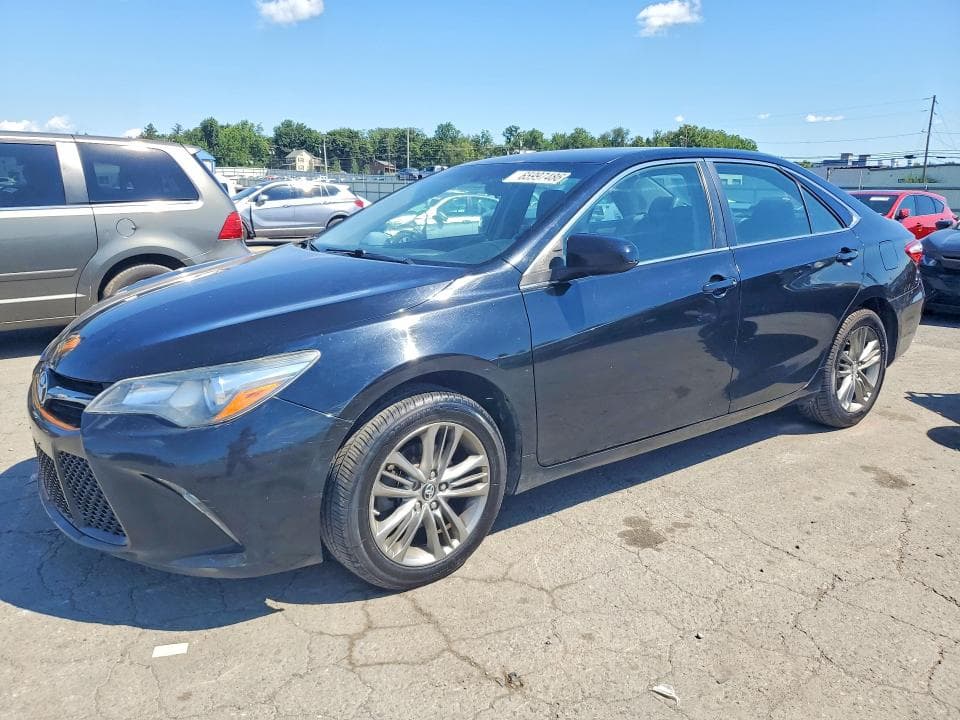 2017 TOYOTA CAMRY SE - 1