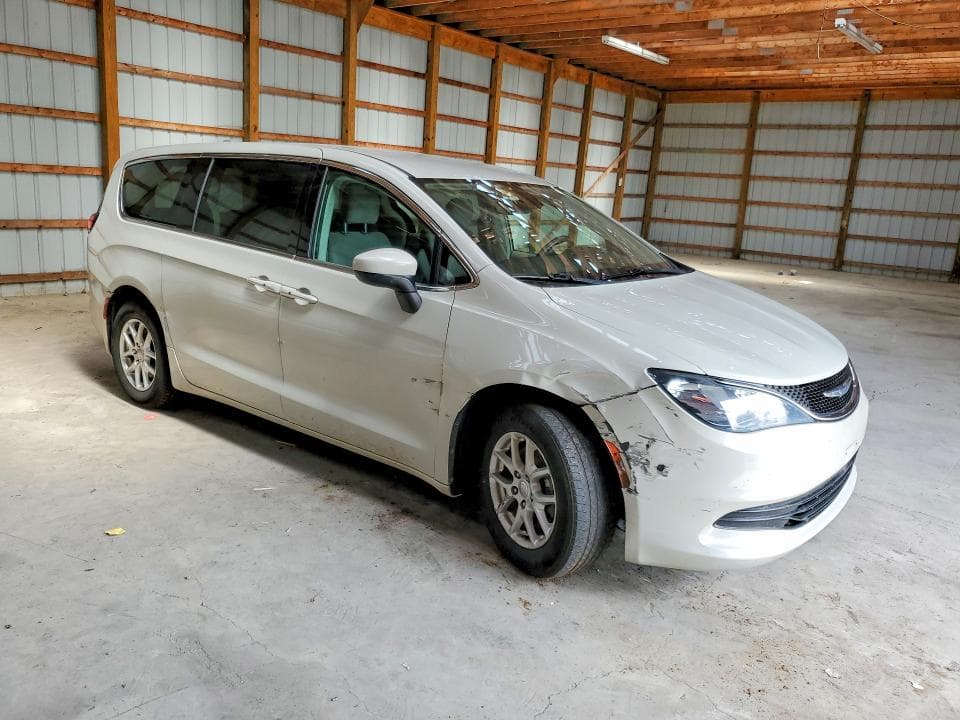 2017 CHRYSLER PACIFICA TOURING 4