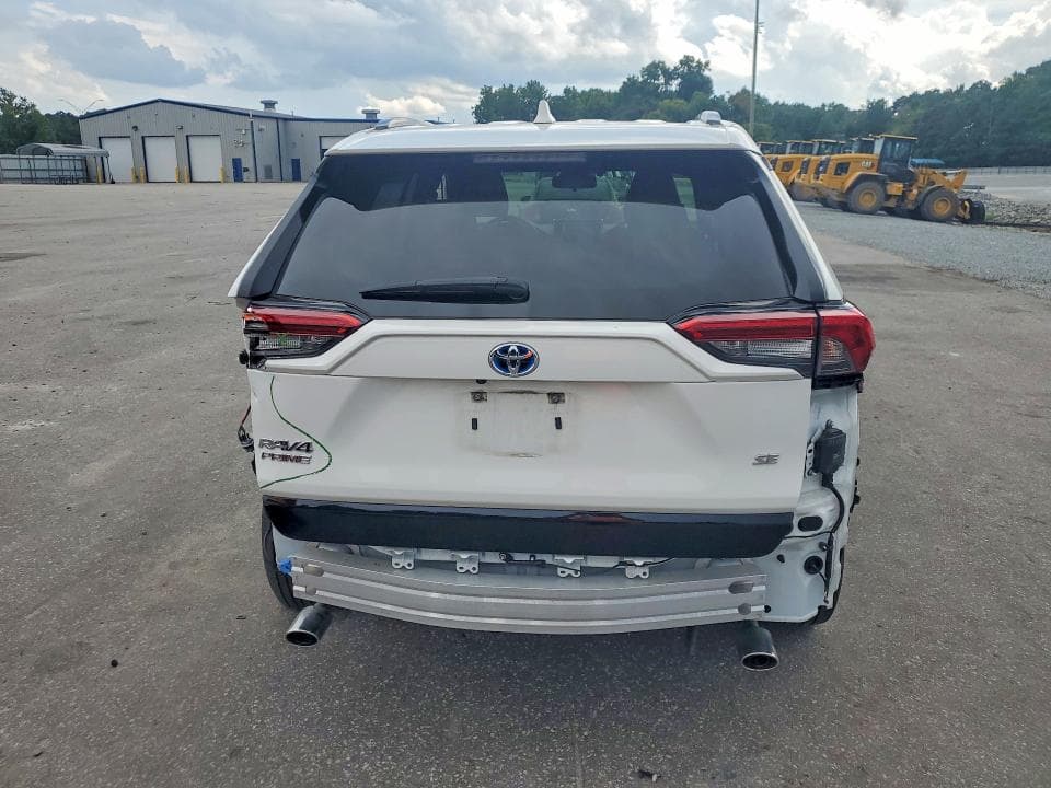 2024 TOYOTA RAV4 PRIME SE 6