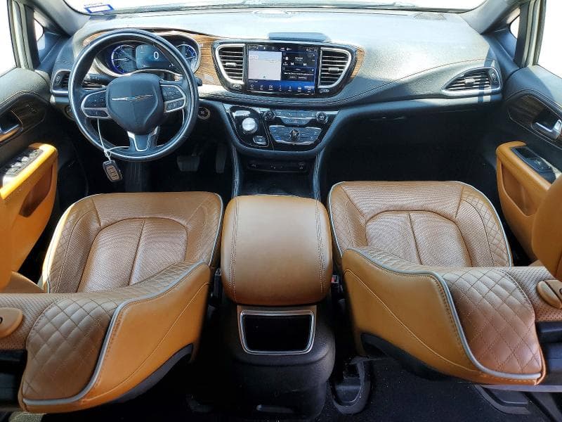 2021 CHRYSLER PACIFICA HYBRID PINNACLE 8