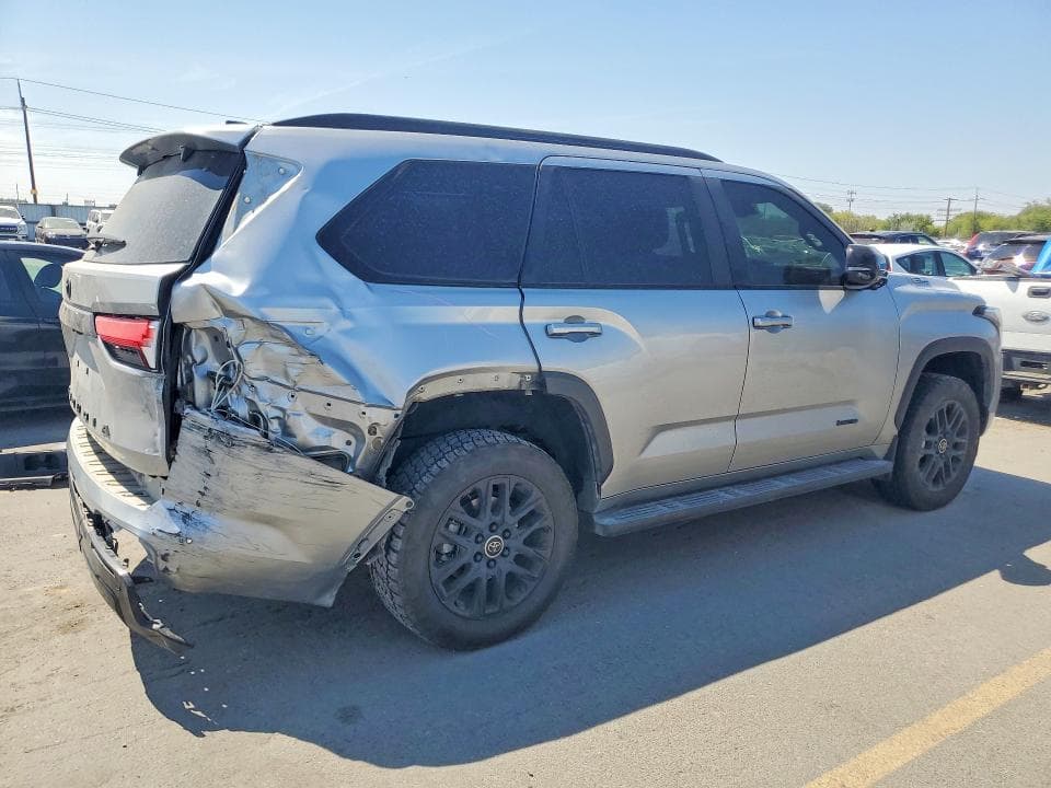 2024 TOYOTA SEQUOIA SR5 3