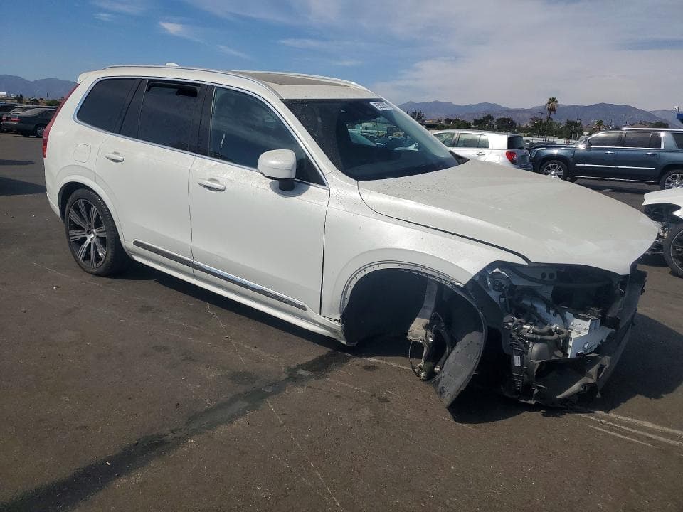 2024 VOLVO XC90 PLUS 4