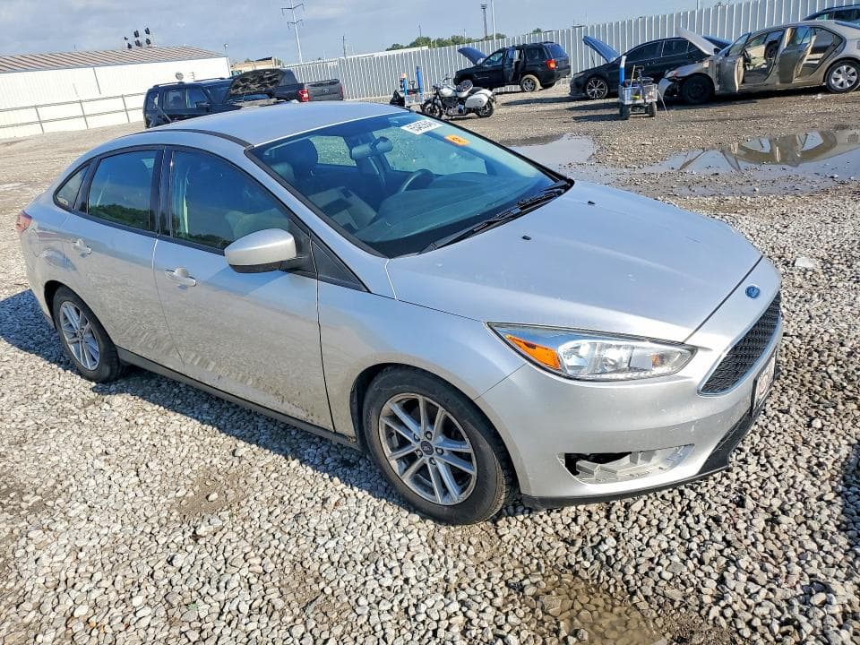 2018 FORD FOCUS SE 4