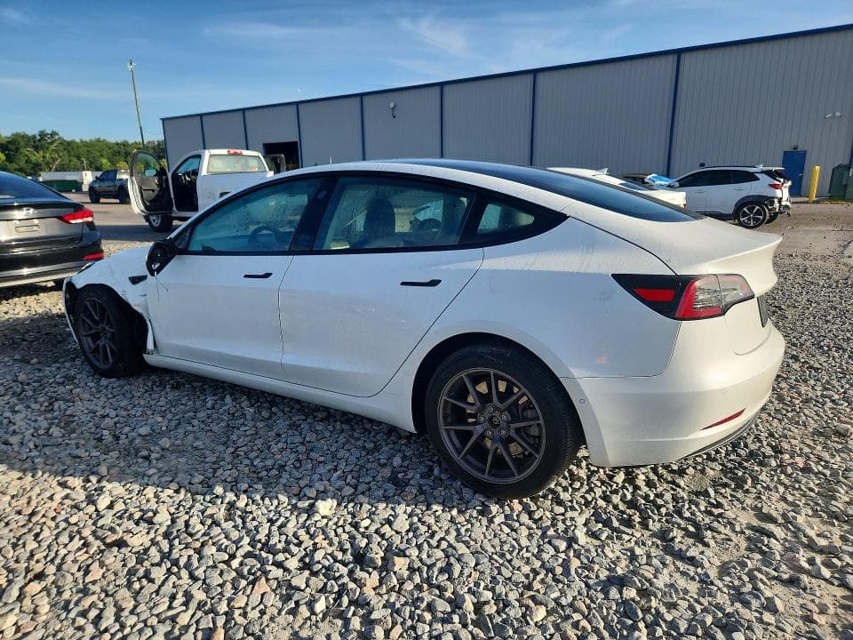2021 TESLA MODEL 3 2