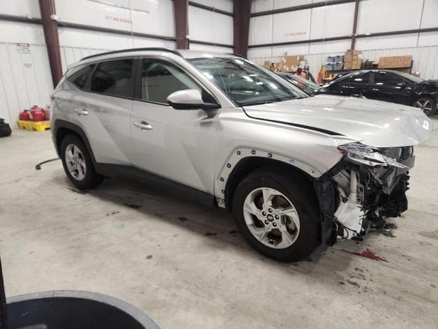 2024 HYUNDAI TUCSON SEL 4