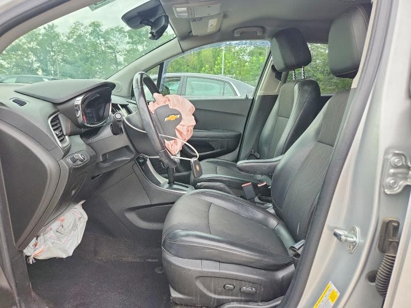 2019 CHEVROLET TRAX 1LT 7