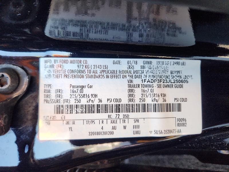 2018 FORD FOCUS SE 12