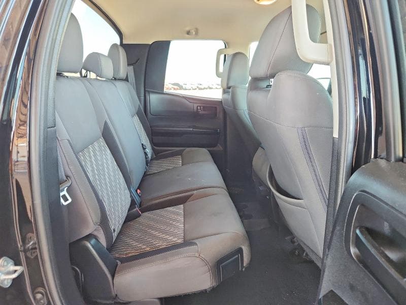 2021 TOYOTA TUNDRA SR 10