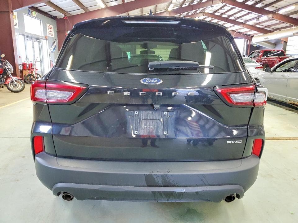 2025 FORD ESCAPE ST LINE 6