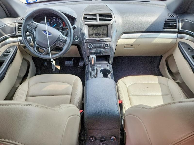 2018 FORD EXPLORER XLT 8