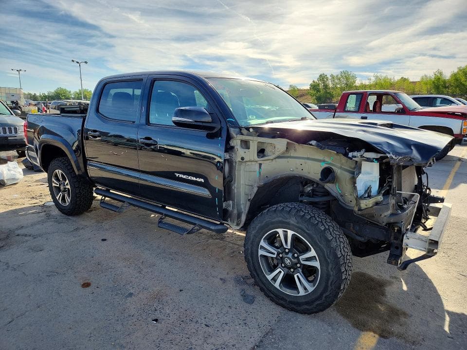 2017 TOYOTA TACOMA TRD SPORT 4