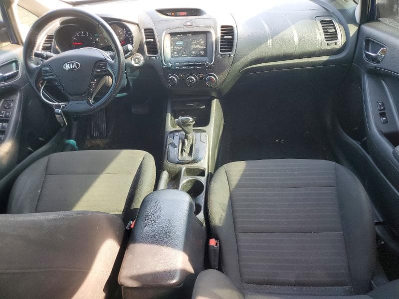 2017 KIA FORTE S 8