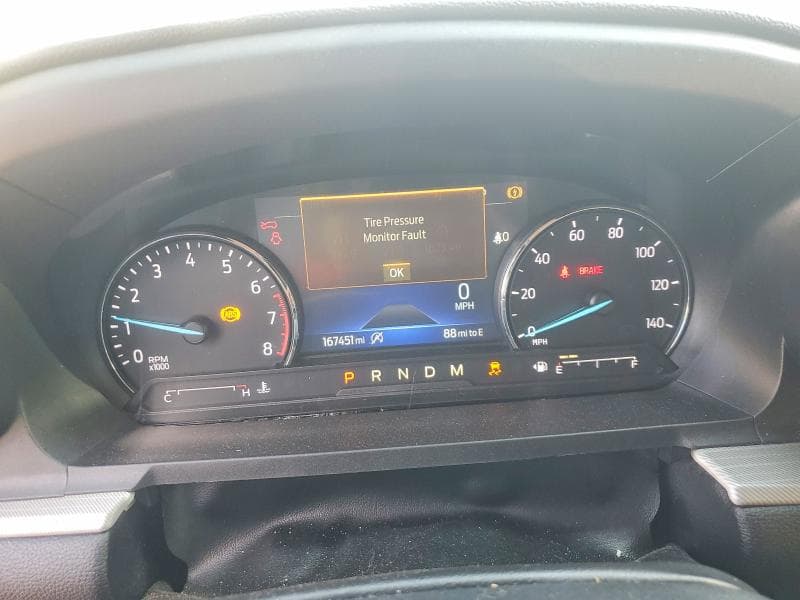 2020 FORD EXPLORER XLT 9