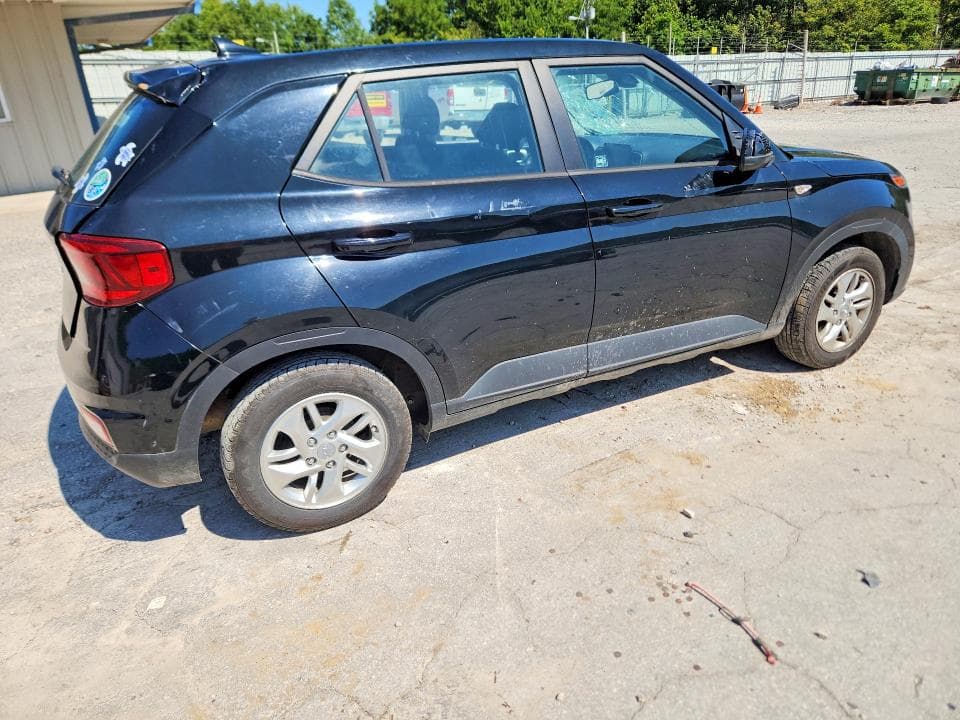 2021 HYUNDAI VENUE SE 3