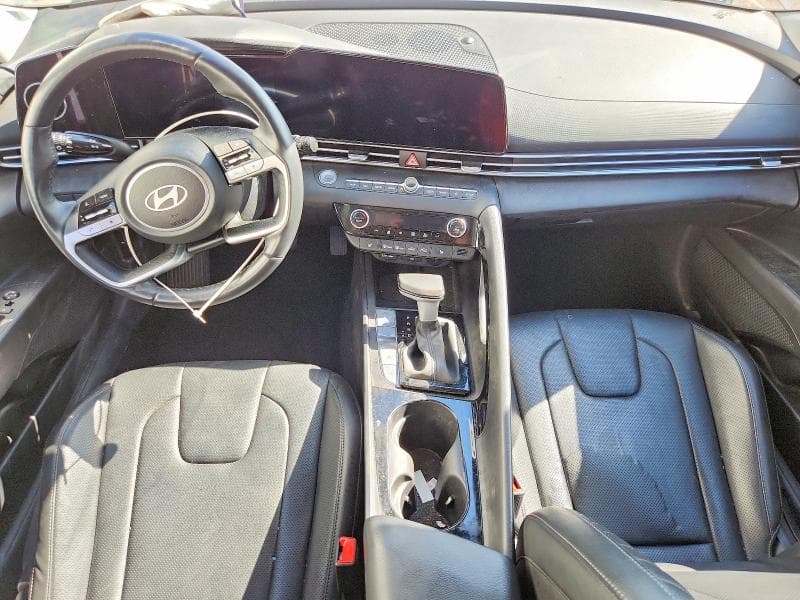 2024 HYUNDAI ELANTRA LUXURY 8