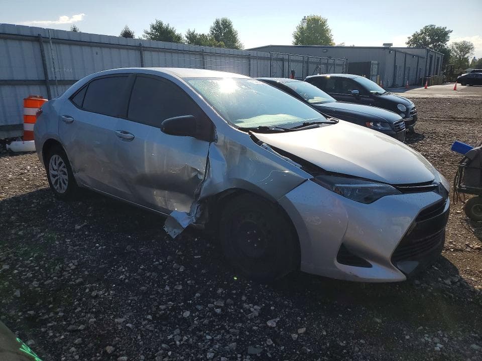 2018 TOYOTA COROLLA LE 4