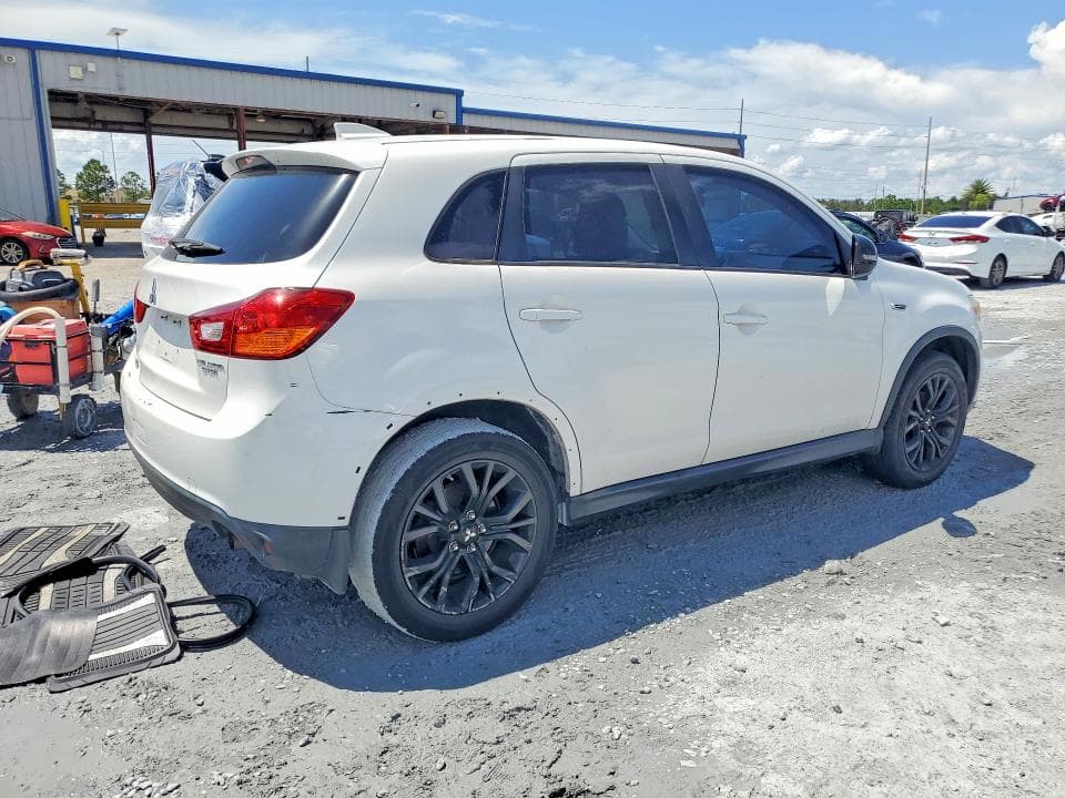 2017 MITSUBISHI OUTLANDER SPORT ES 3